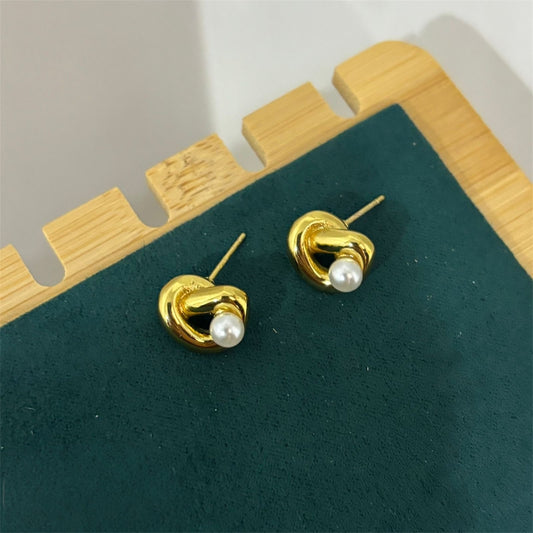 Pearl Cute Knot Earrings