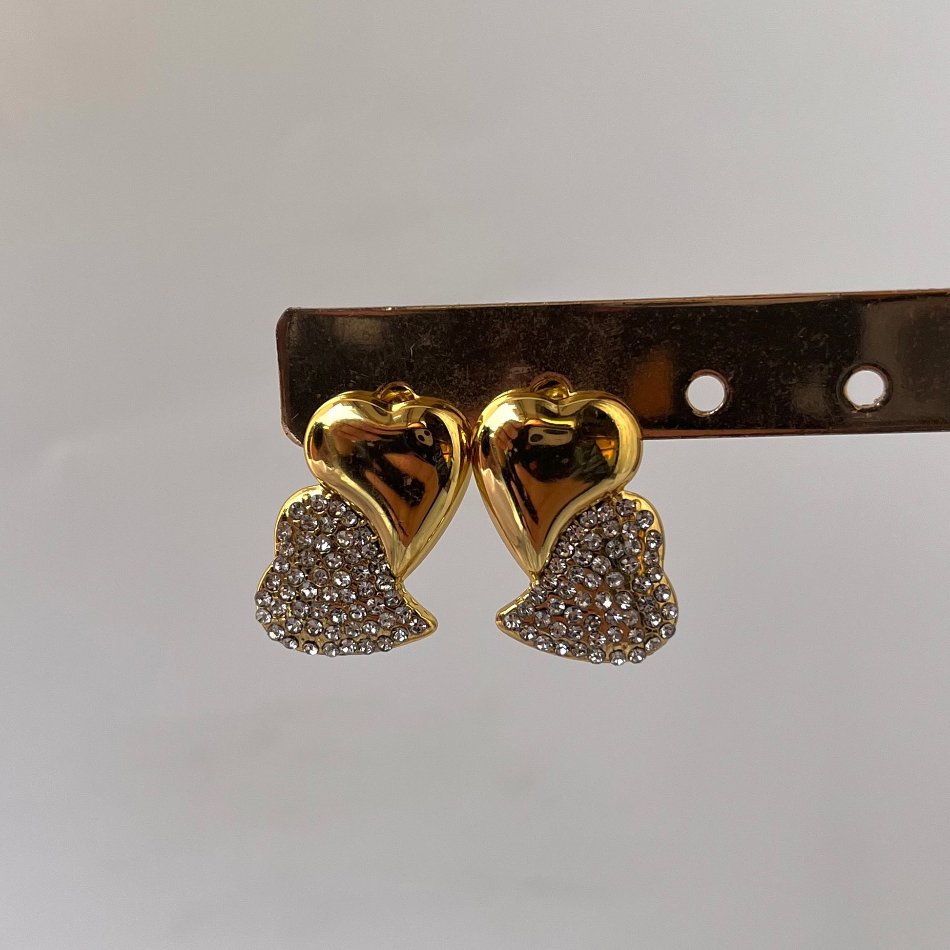 Vale Diamond Love Earrings