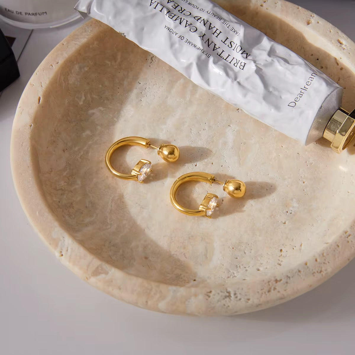 Diecy Ball Diamond Earring