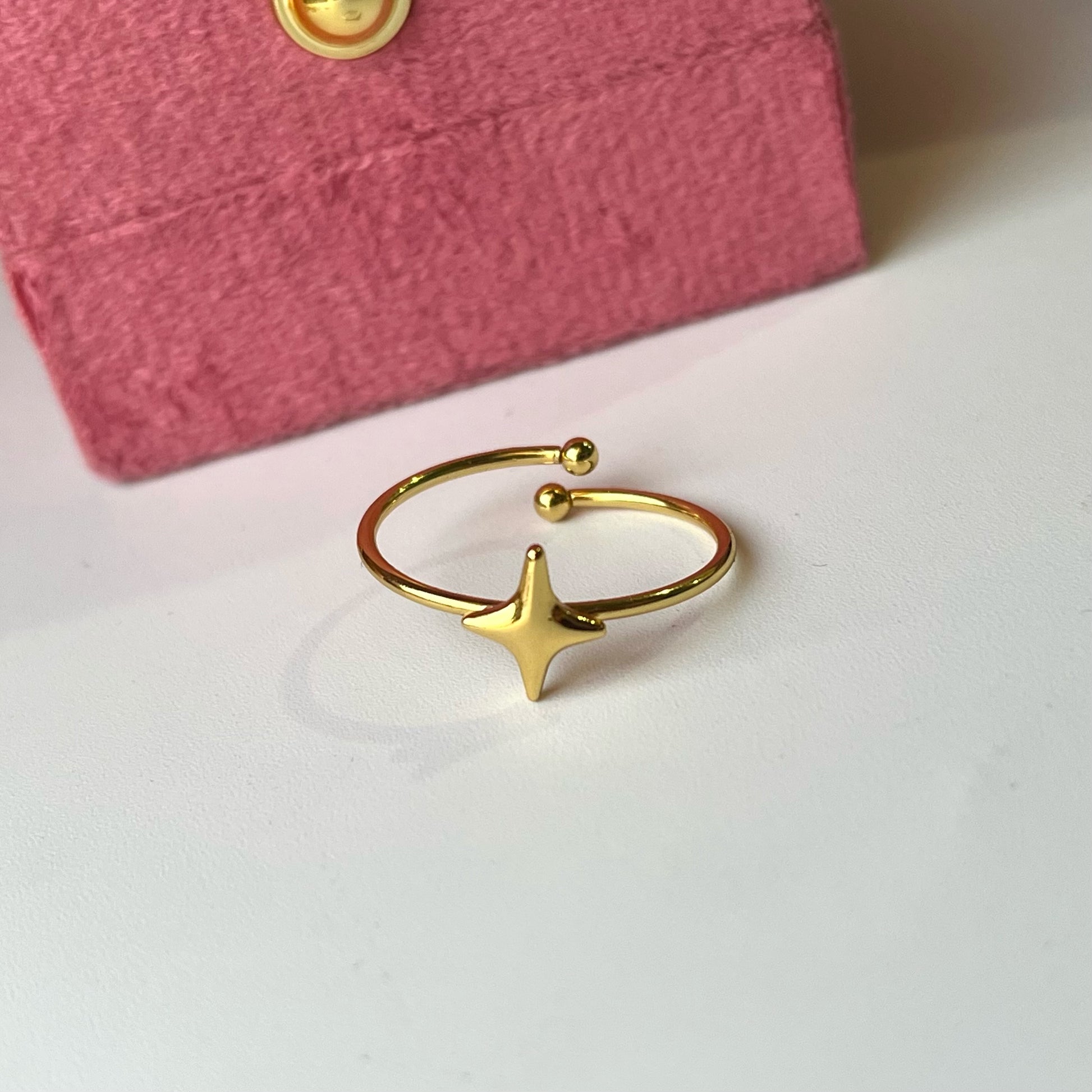 Rising Star Gold Ring