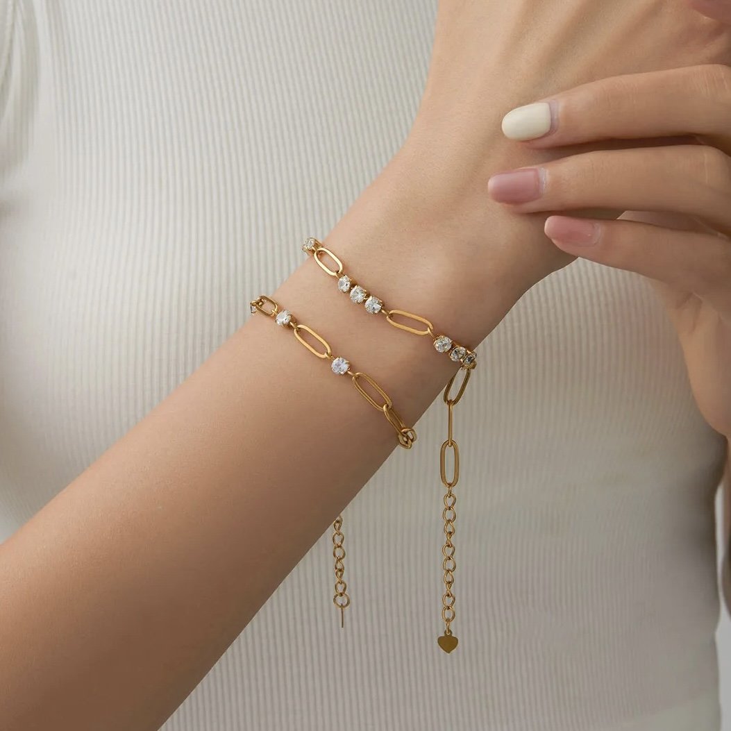 Soire Linked Diamond Bracelets