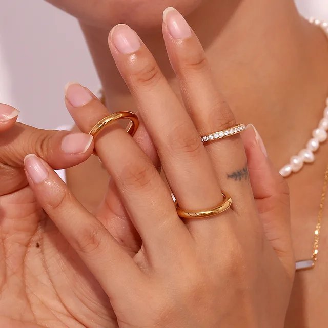 Merle Diamond and Band Rings Set