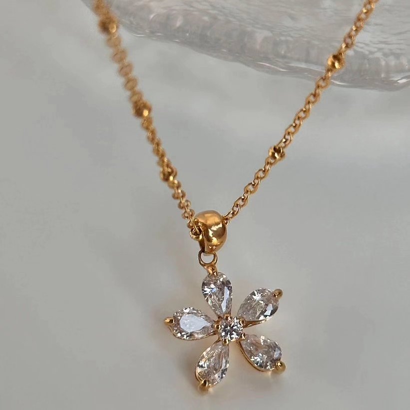 Florida Gold Flower Necklace