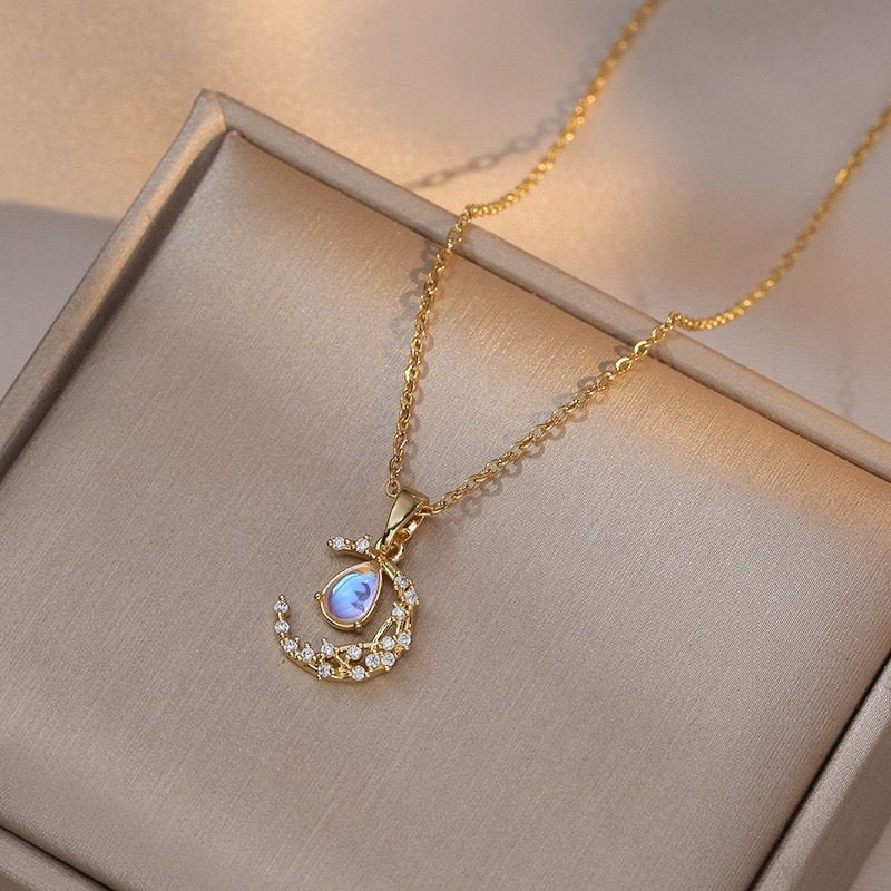 Shine on Moon Gold Necklace