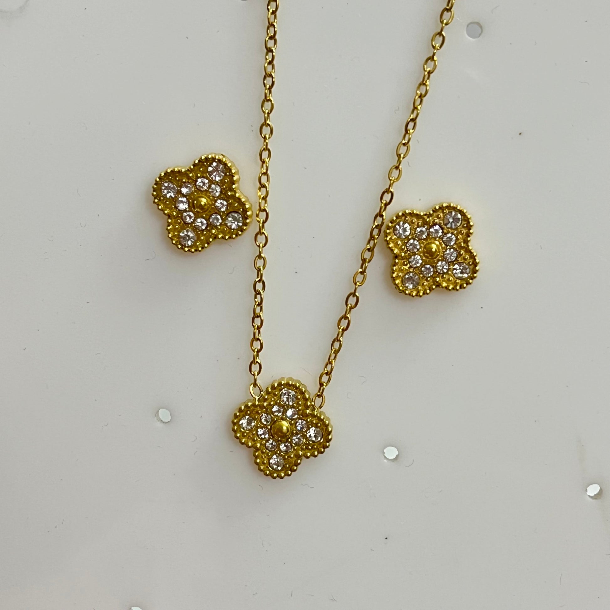 Trifi Clover Diamond Set