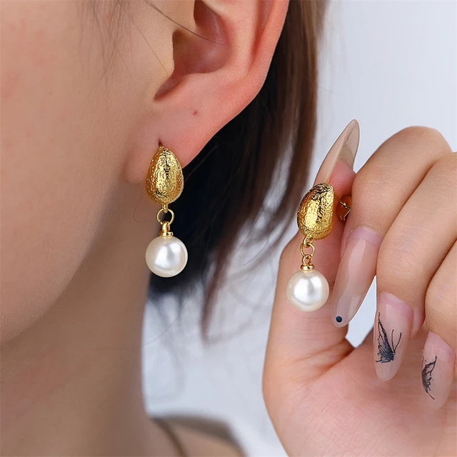 Edwina Pearl Flower Earrings