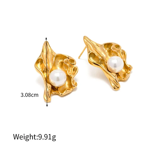 Effie Pearl Asymmetric Earrings