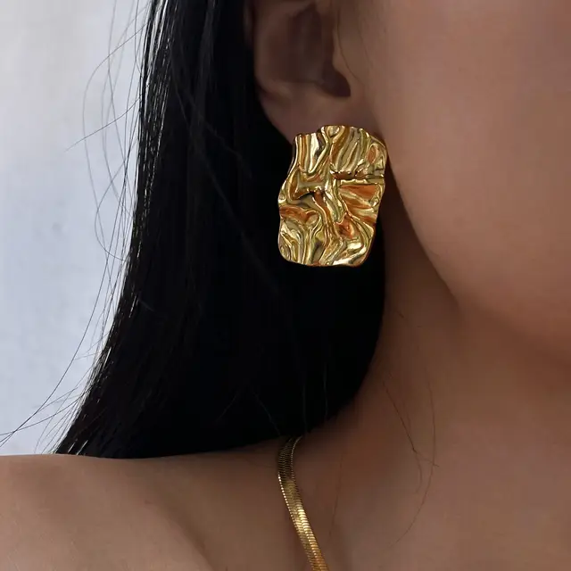 Larissa Hammered Gold Earrings