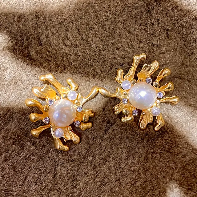 Moonlit Party Pearl Big Earrings