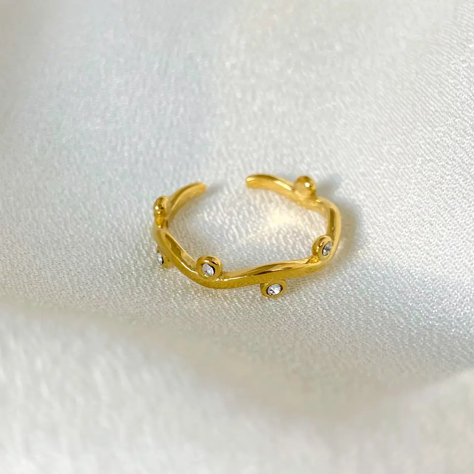 Tidal Stone Wavy Ring