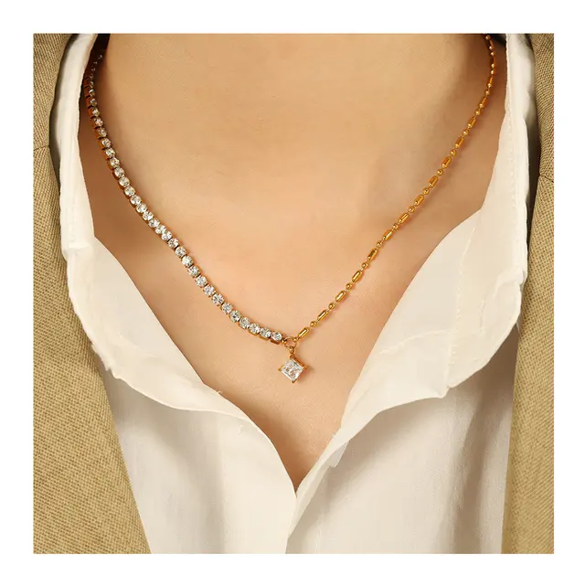 Sparkling Star Diamond Necklace