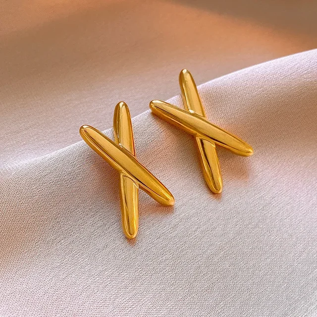 Crisa Cross Gold Earrings