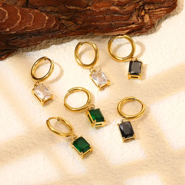 Quili Square Hanging Earrings