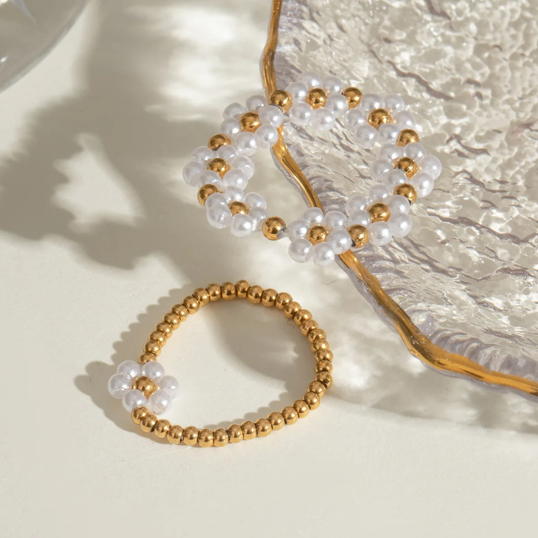 Eipsy Daisy Flower Rings Set