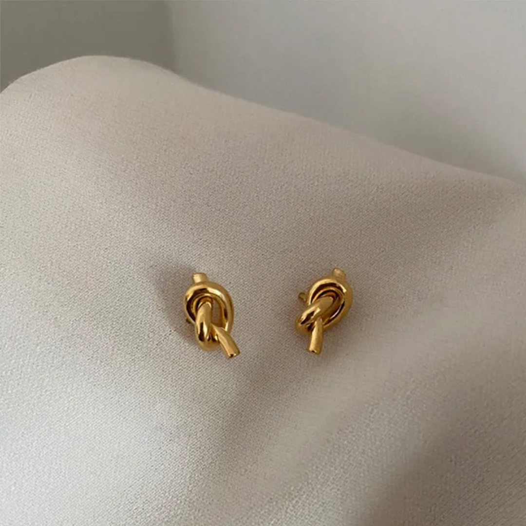 Cute Little Knot Earrings✨