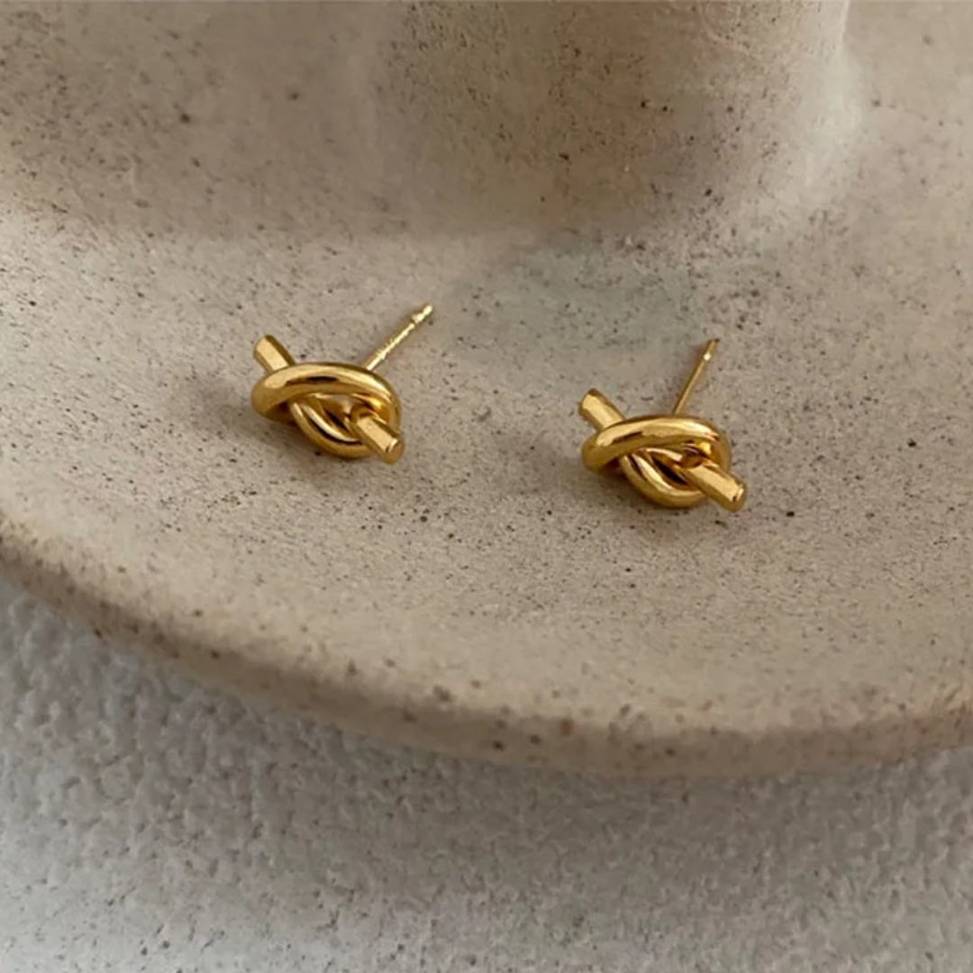 Cute Little Knot Earrings✨
