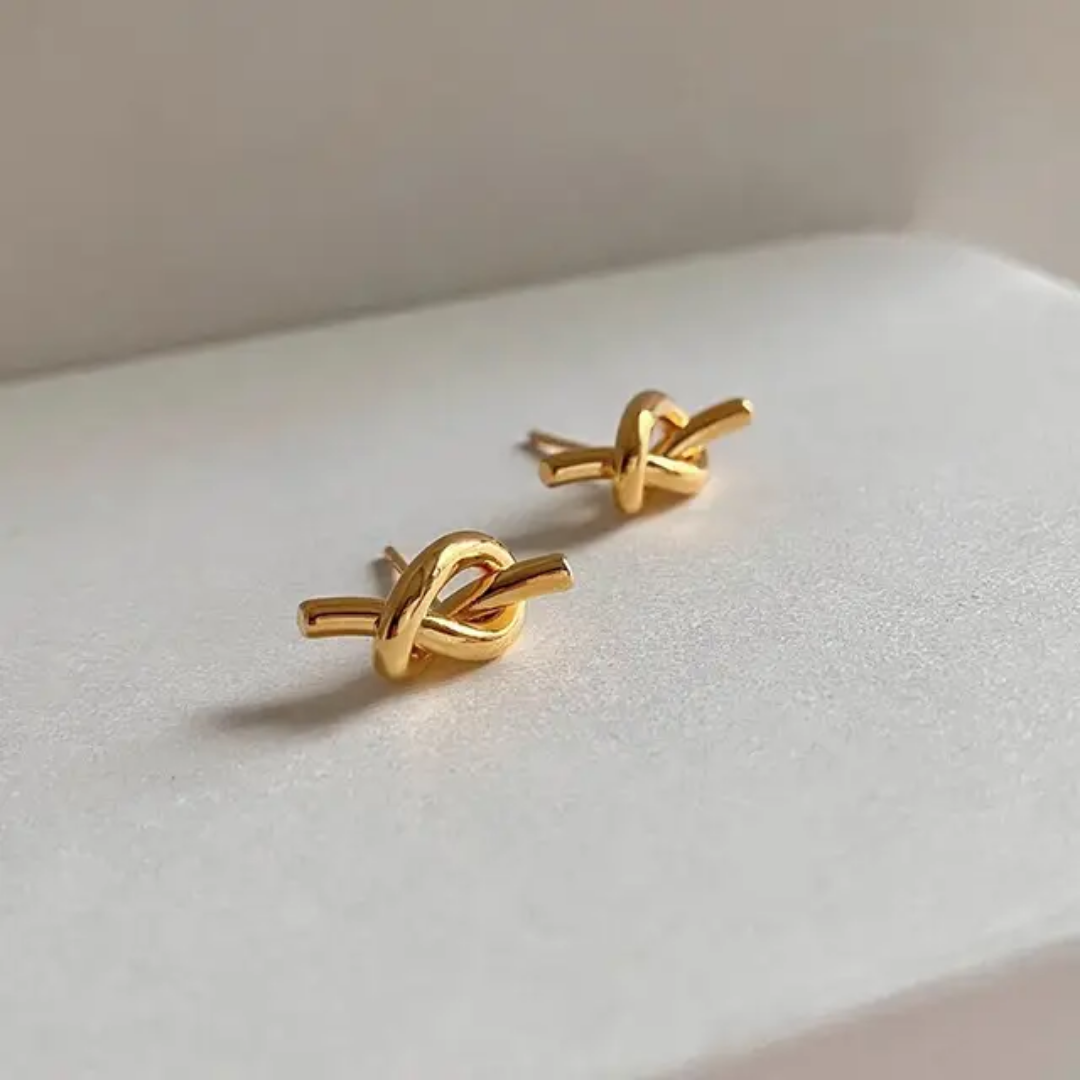 Cute Little Knot Earrings✨