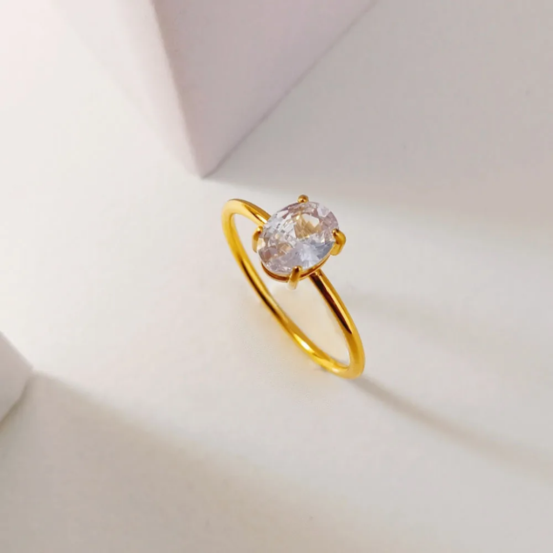 Aroma Oval Princess Solitaire Ring