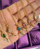 Veni Tulip Stone Necklaces