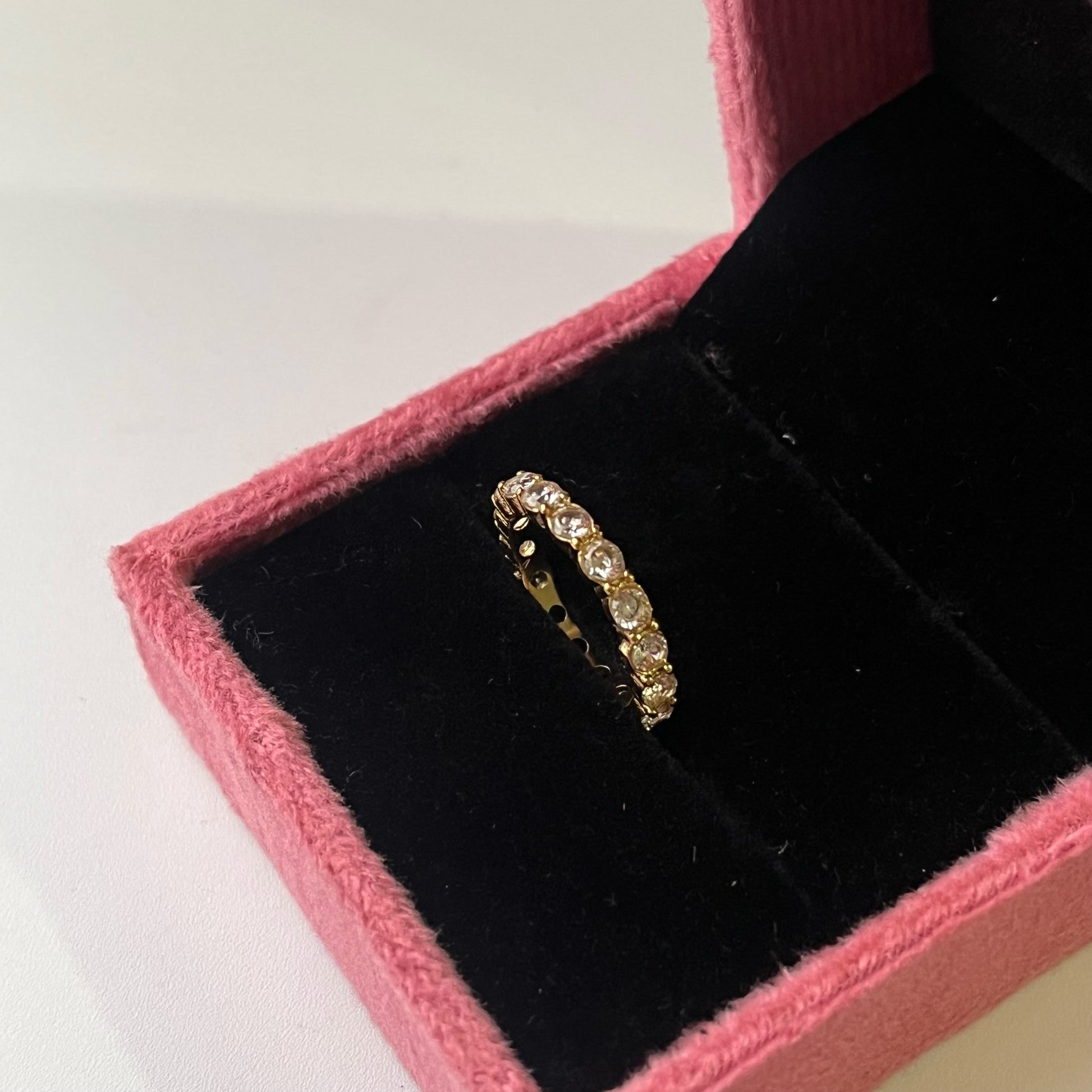 Sephra Diamond Band Luxury Ring