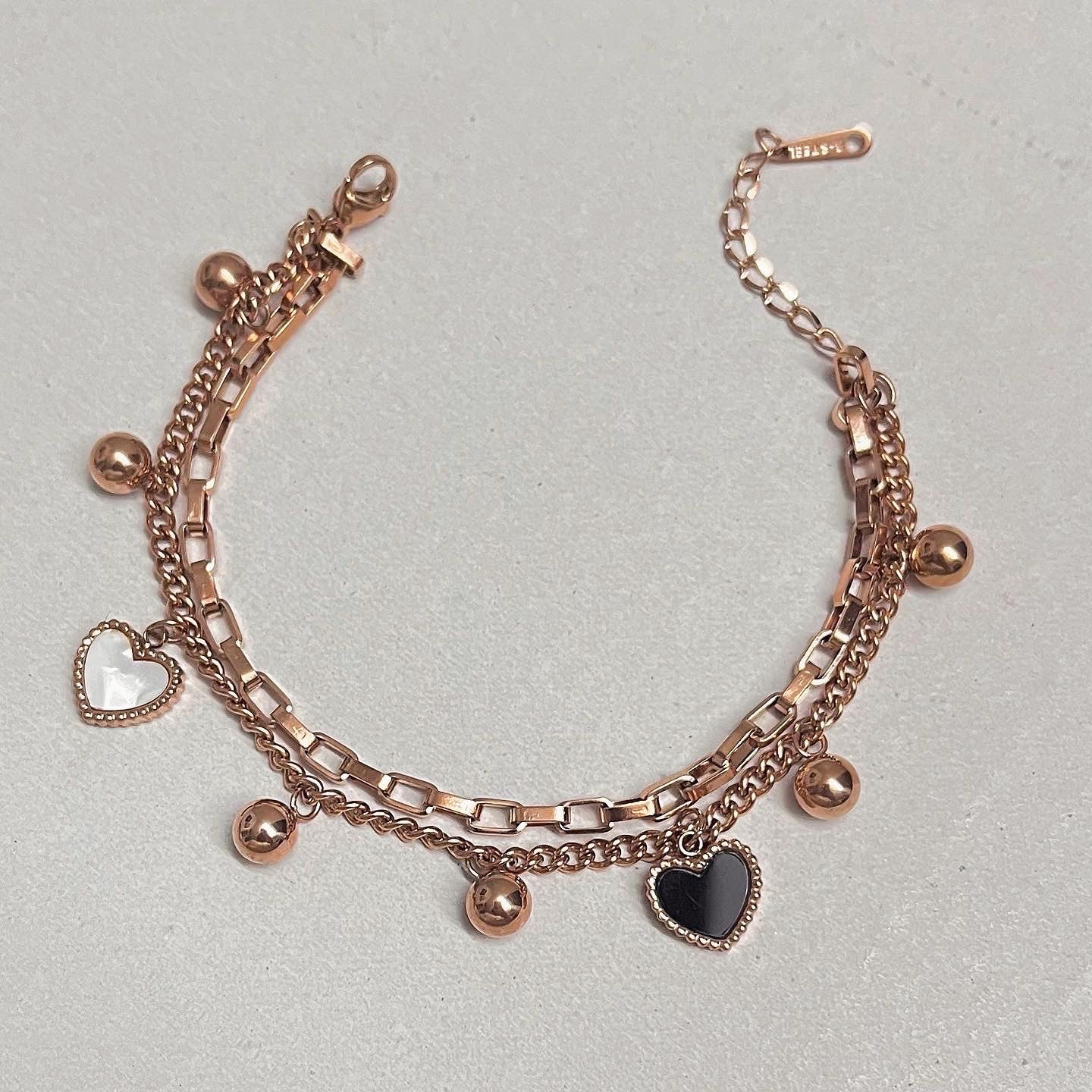 Julia Heart Hanging Bracelet