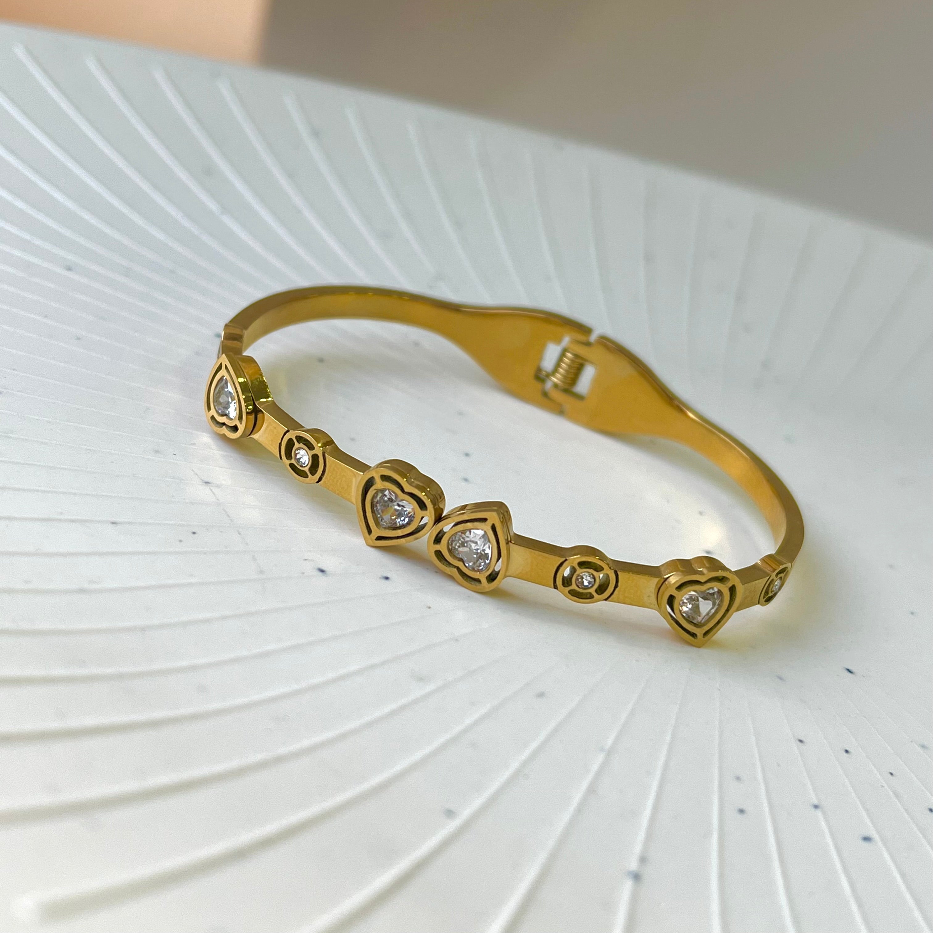 Tehrina Heart Diamond Cuff