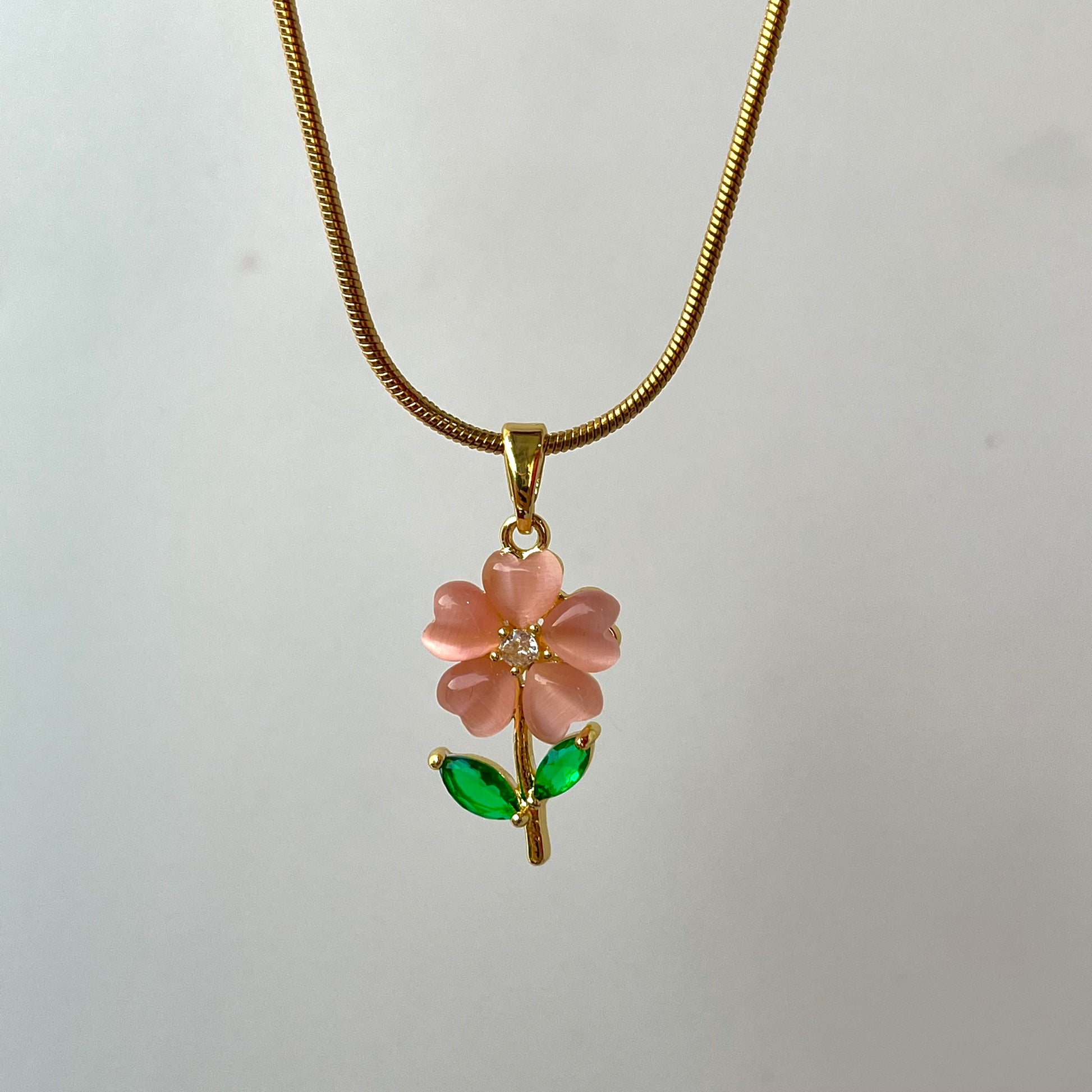 Springi Flowers Gold Necklace