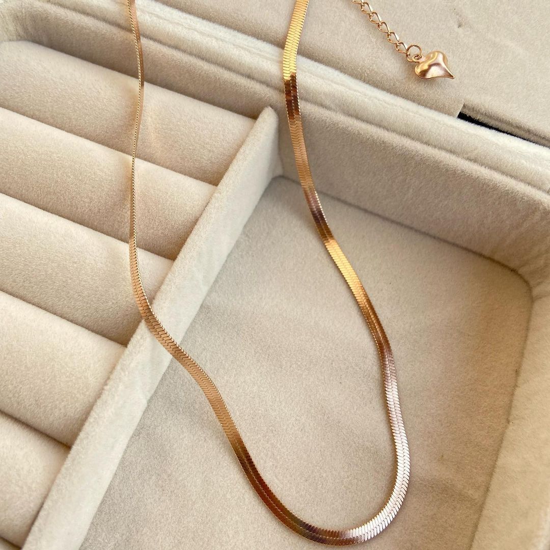 Herringbone Rosegold Necklace