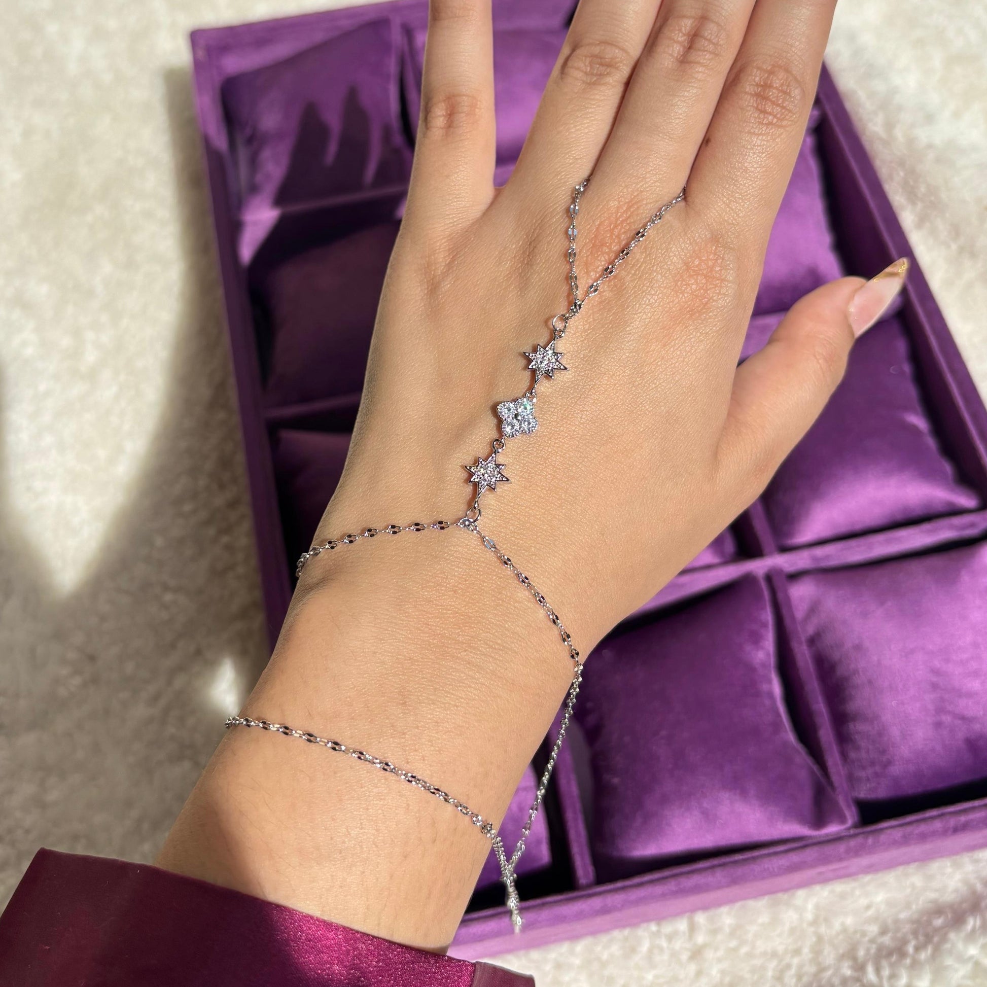 Henley Star Silver Handchain