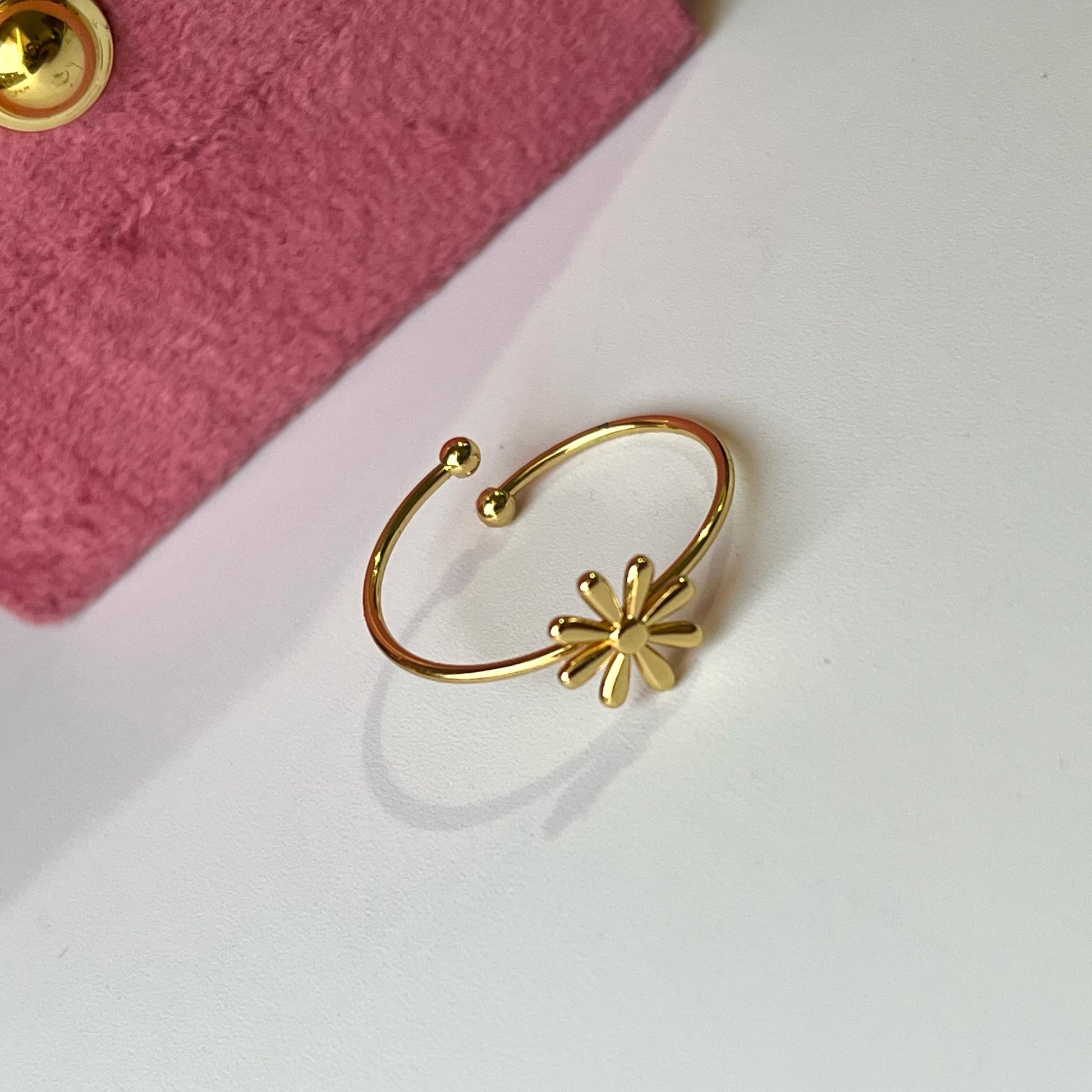 Feona Mini Flower Ring