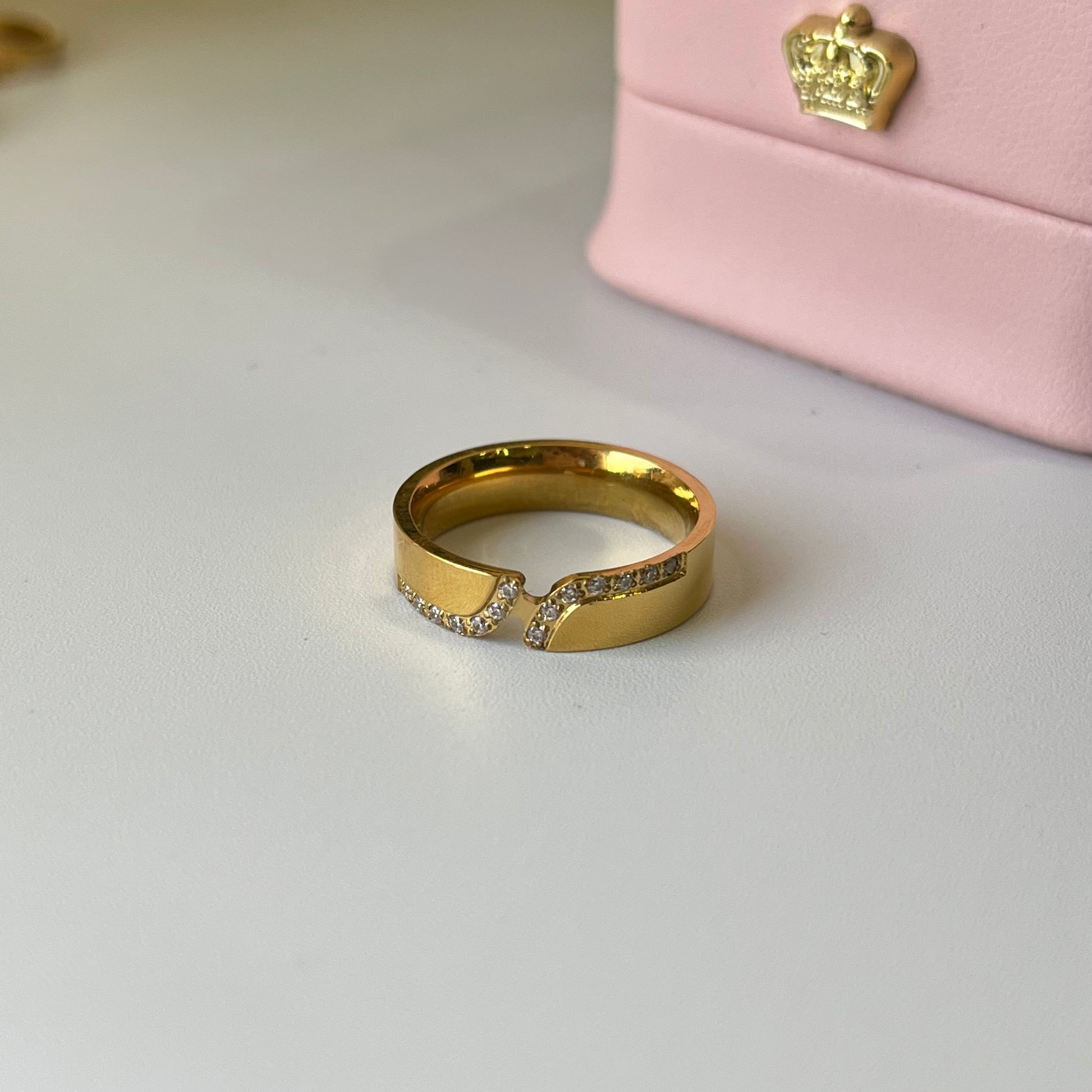 Tuili Diamond Gold Ring