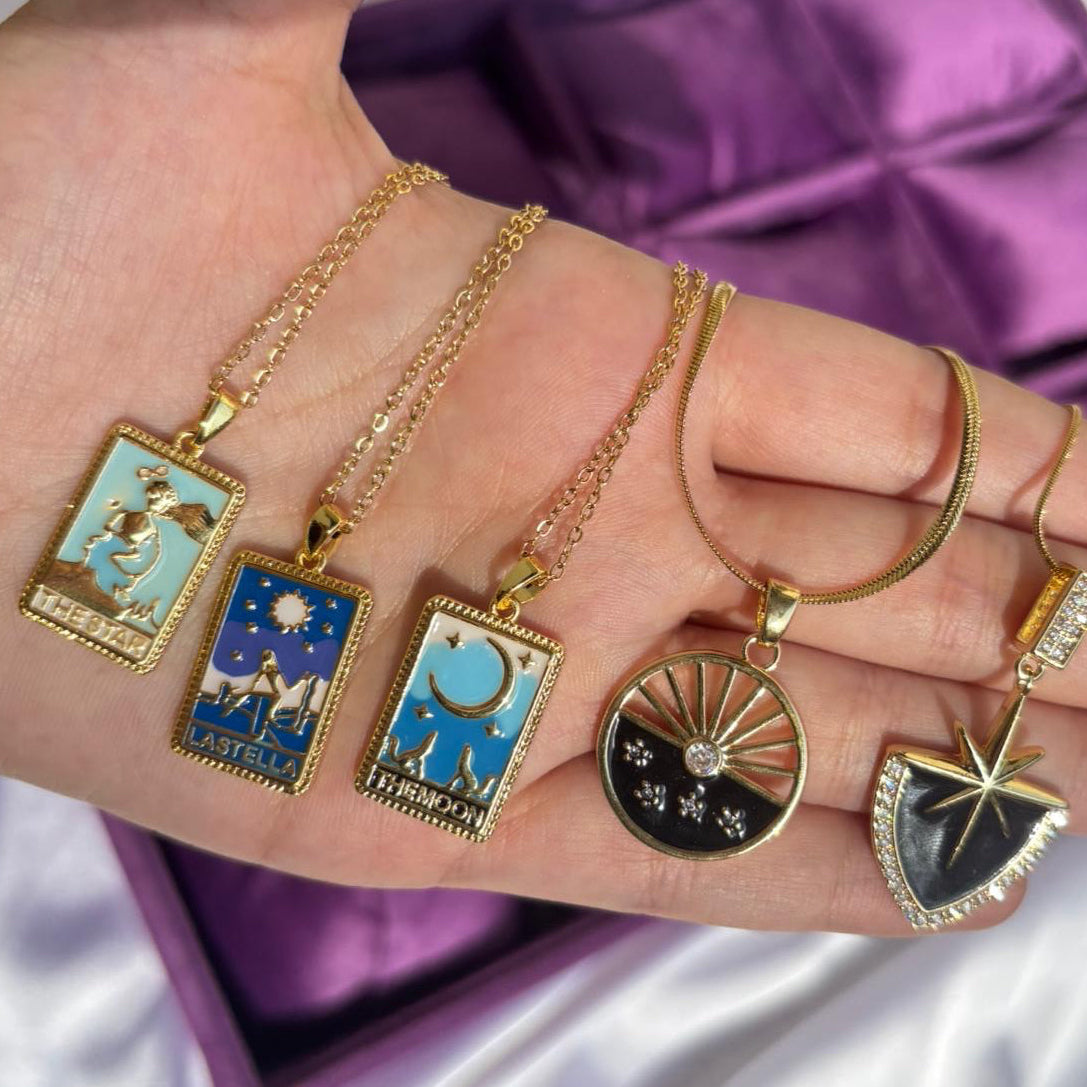 Bob Ancient Necklaces Collection