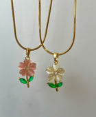 Springi Flowers Gold Necklace