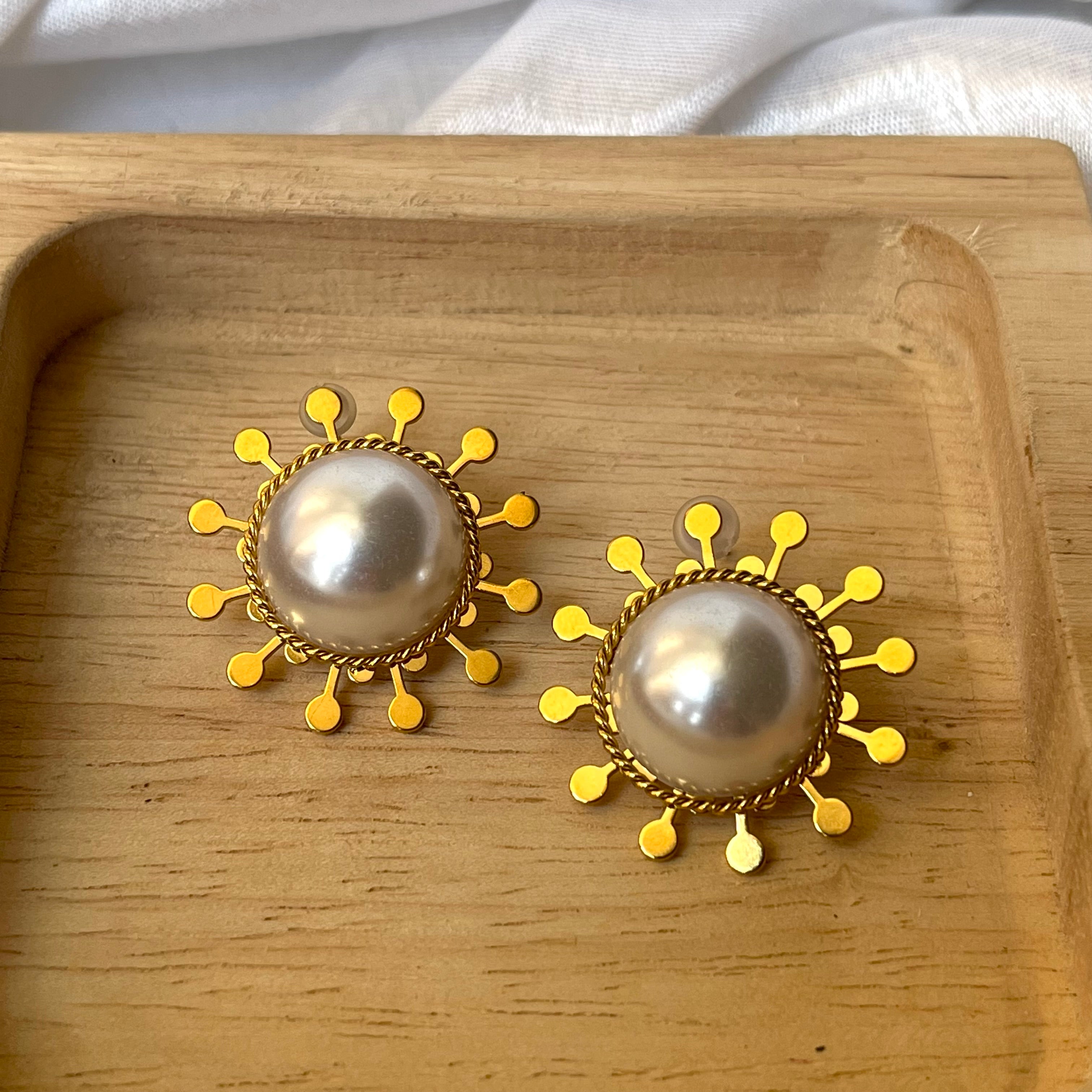 Sunny Pearl Statement Studs