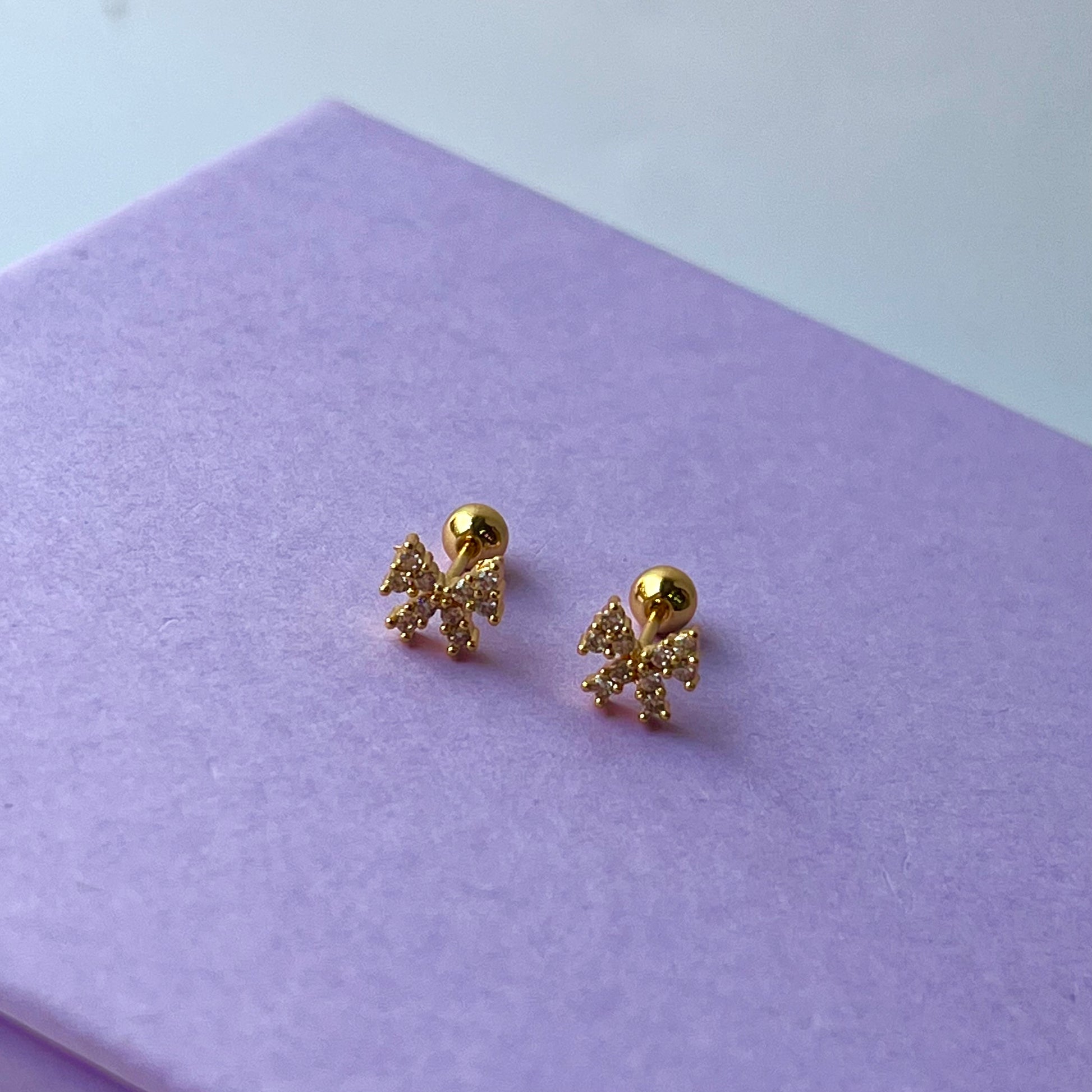 Belli Bow Ball Back Studs