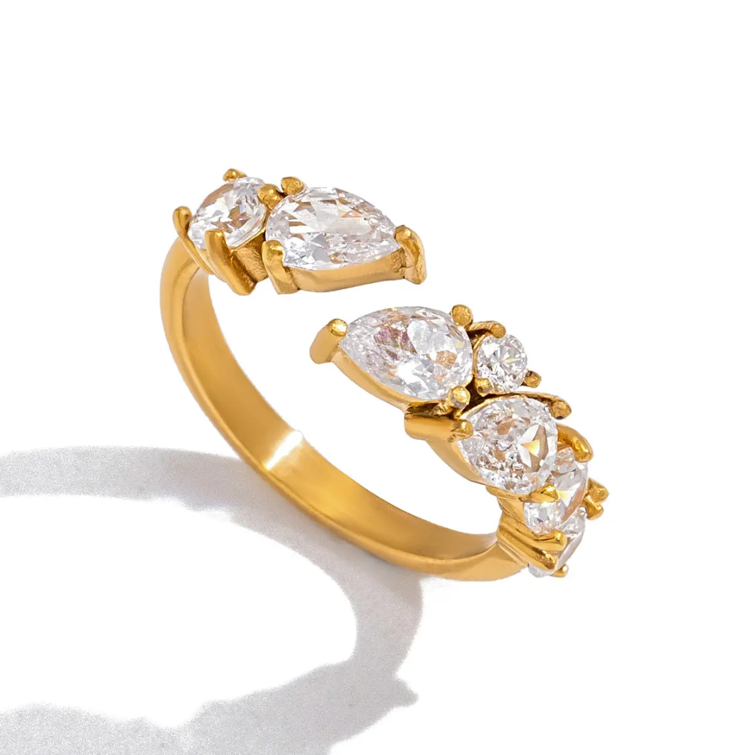 Loutish Princess Solitaire Ring