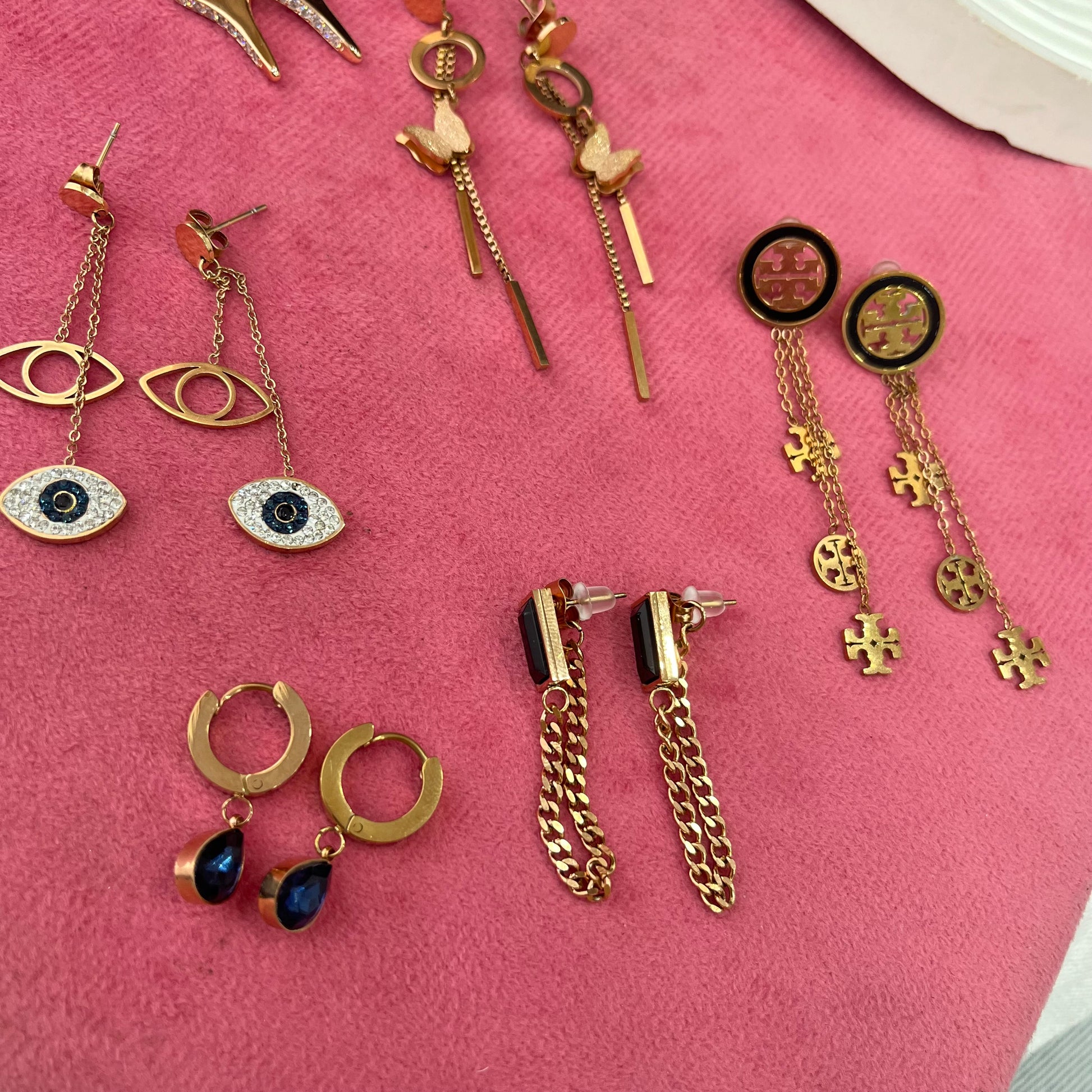 Rose gold Pretty Earrings