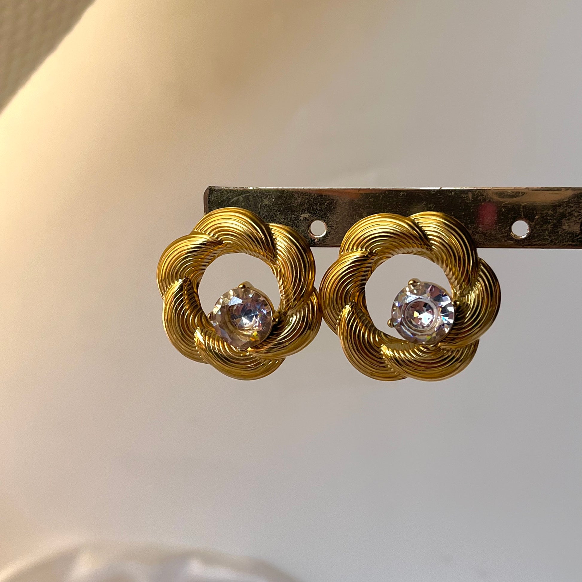Fusion Round Diamond Studs
