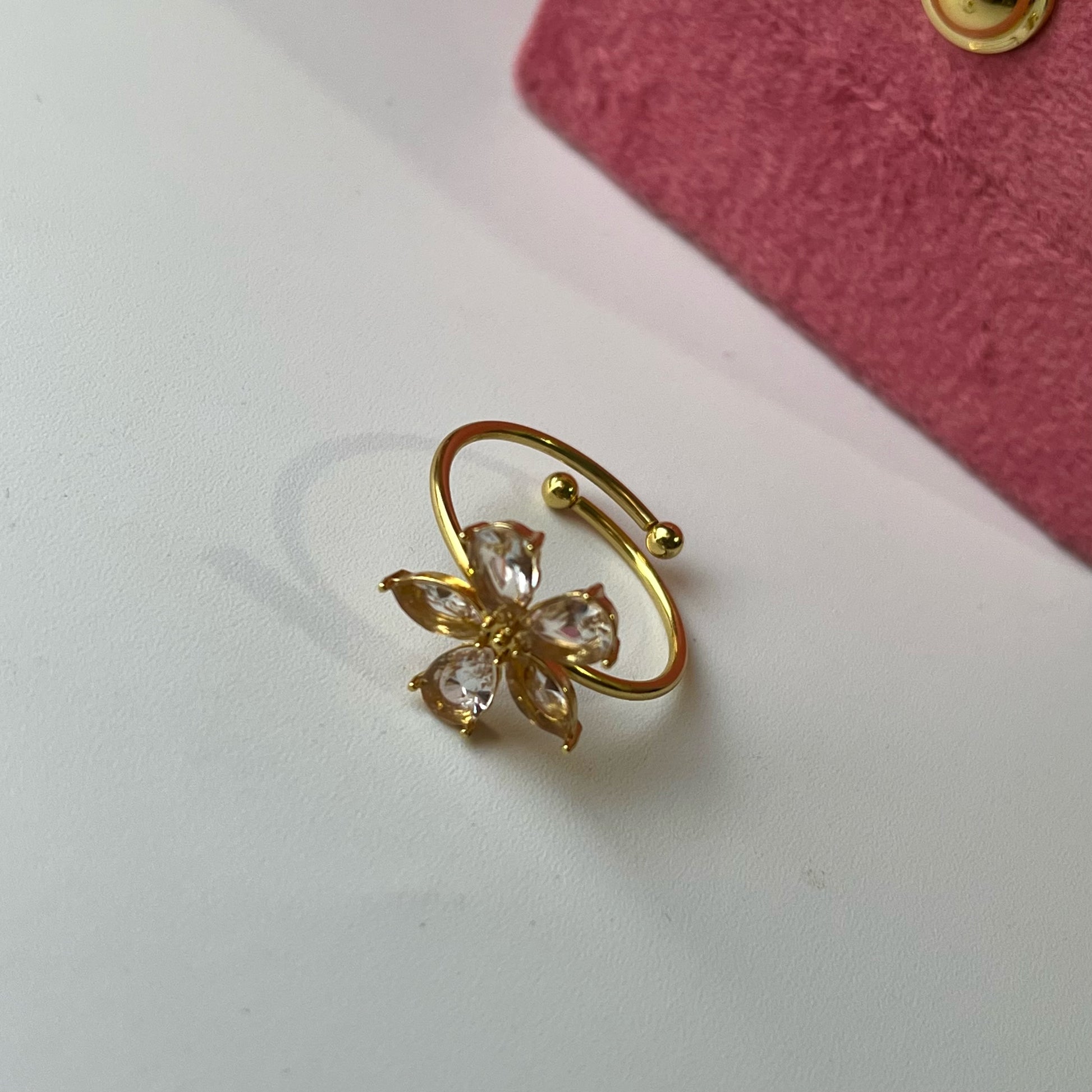 Jenny Flower Diamond Ring