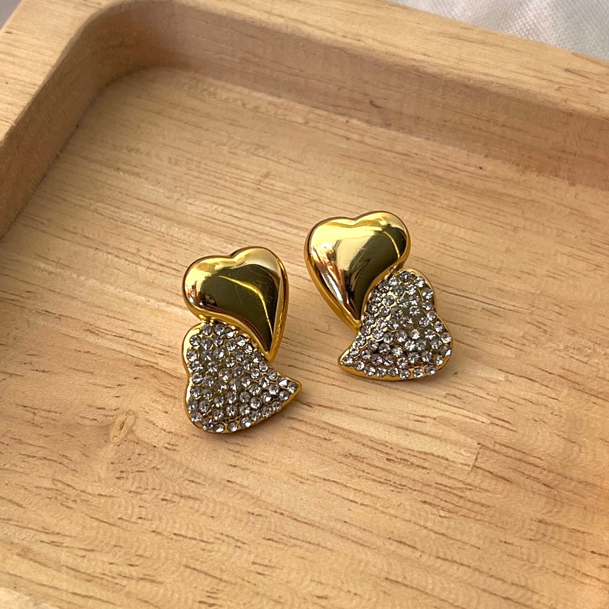 Vale Diamond Love Earrings
