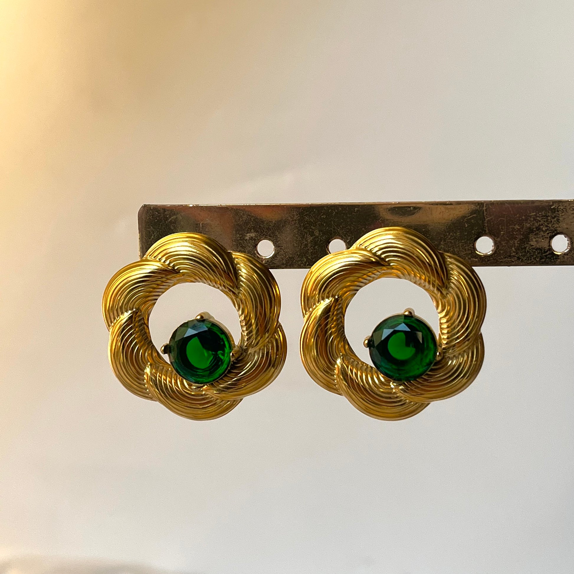Fusion Round Diamond Studs