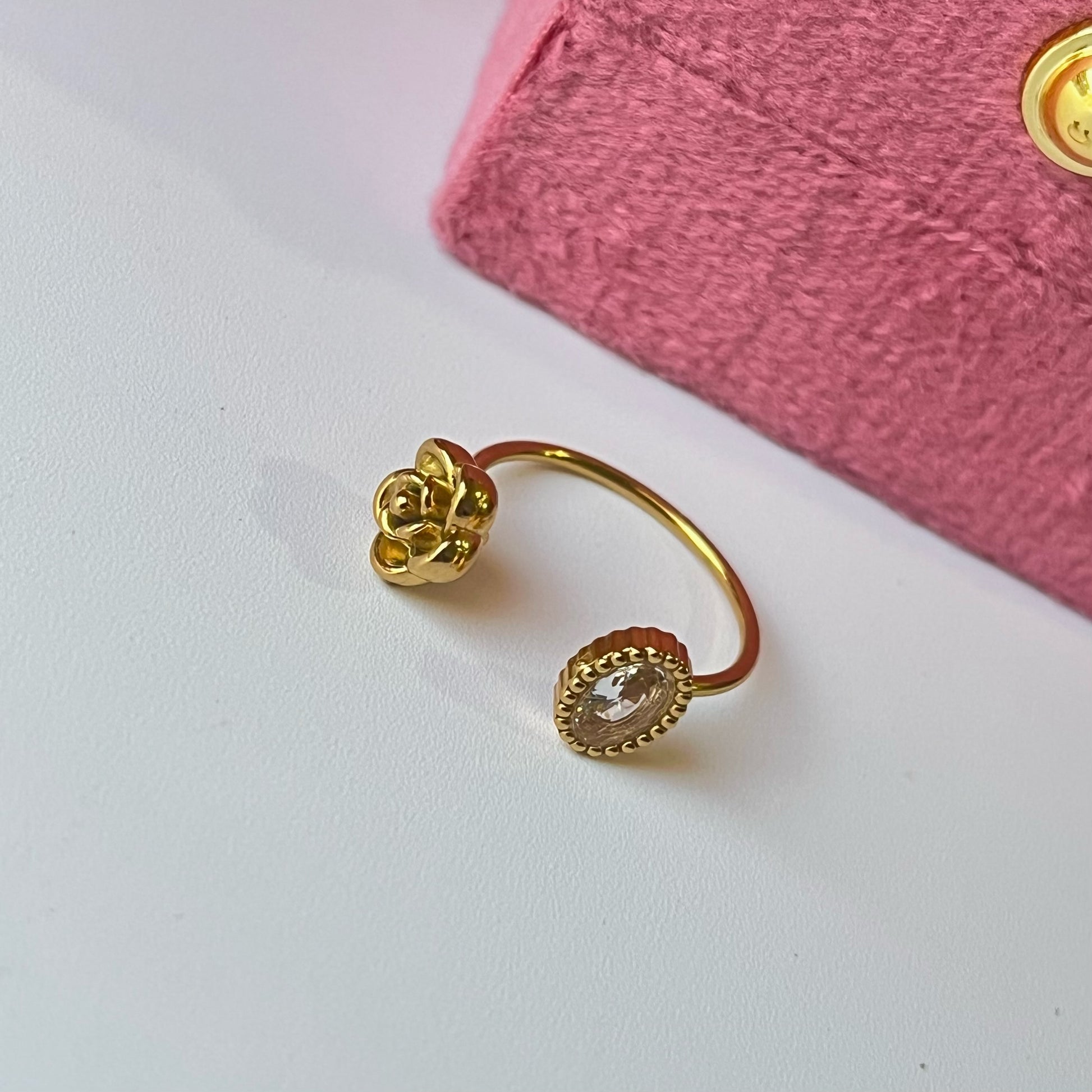 Rosy Diamond Gold Ring