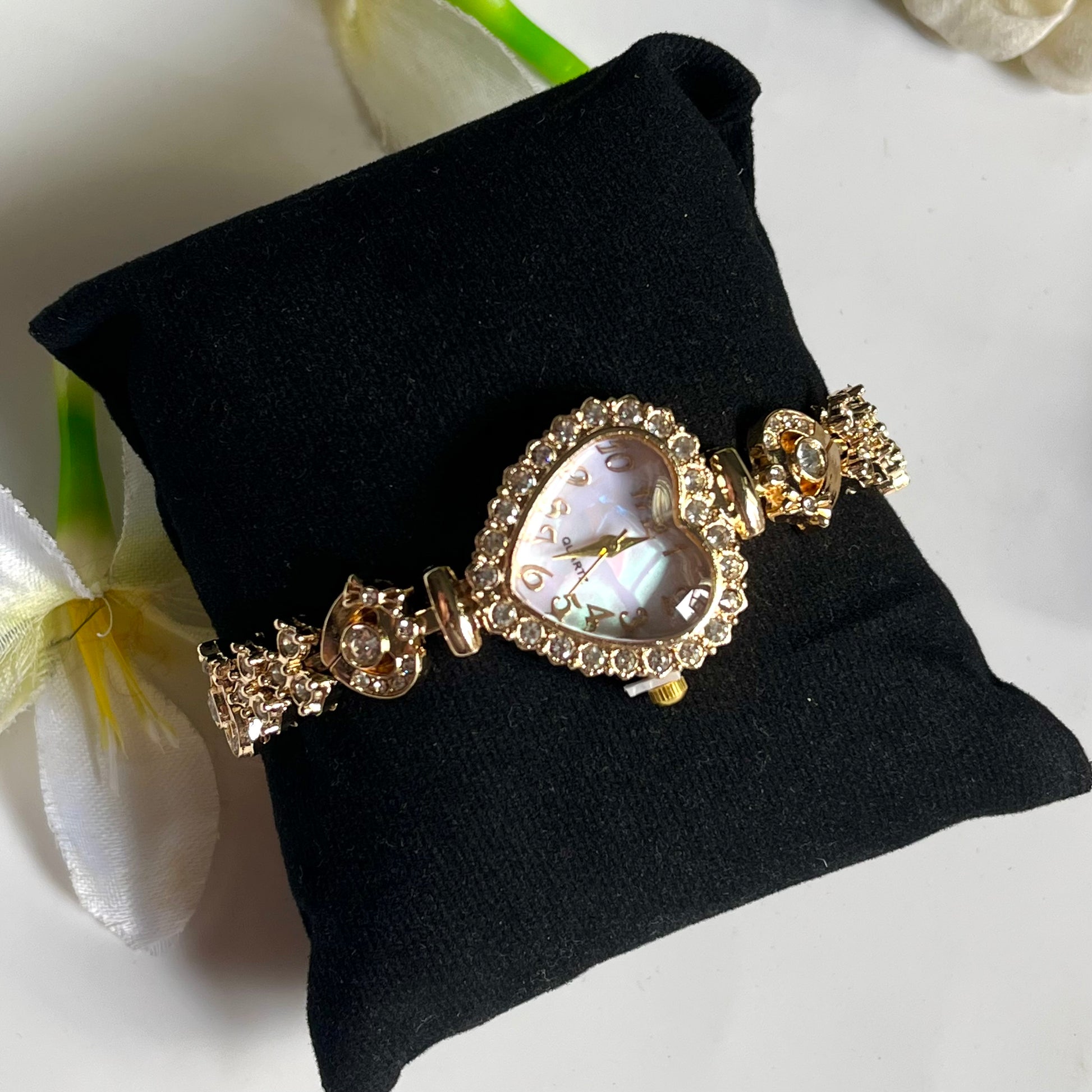 Lovera Heart Premium Watches