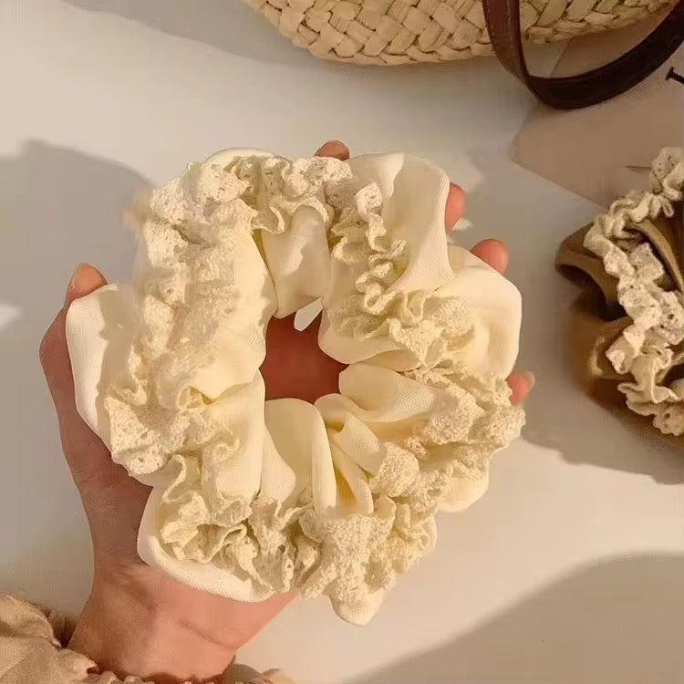 Frill Creamy Cute Scrunchies