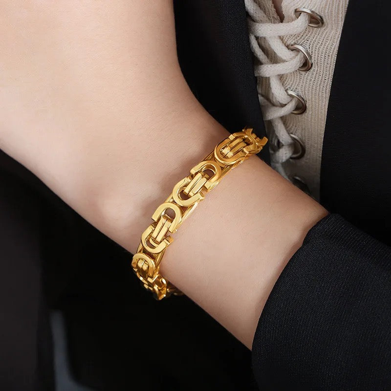 Rolo Link Gold Bracelet