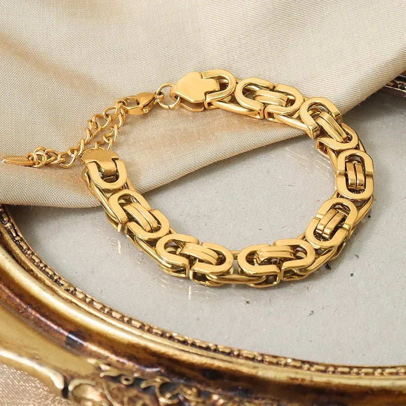 Rolo Link Gold Bracelet