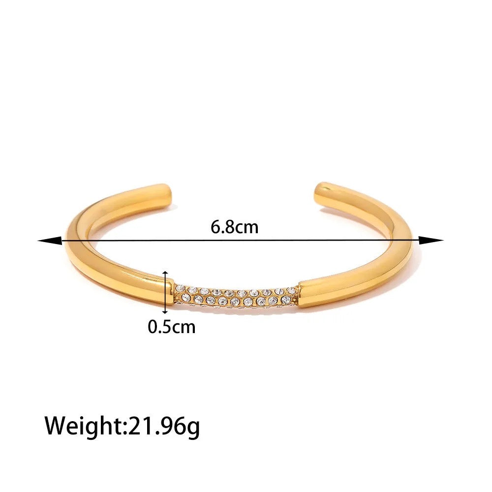 Prompt Diamond Cuff