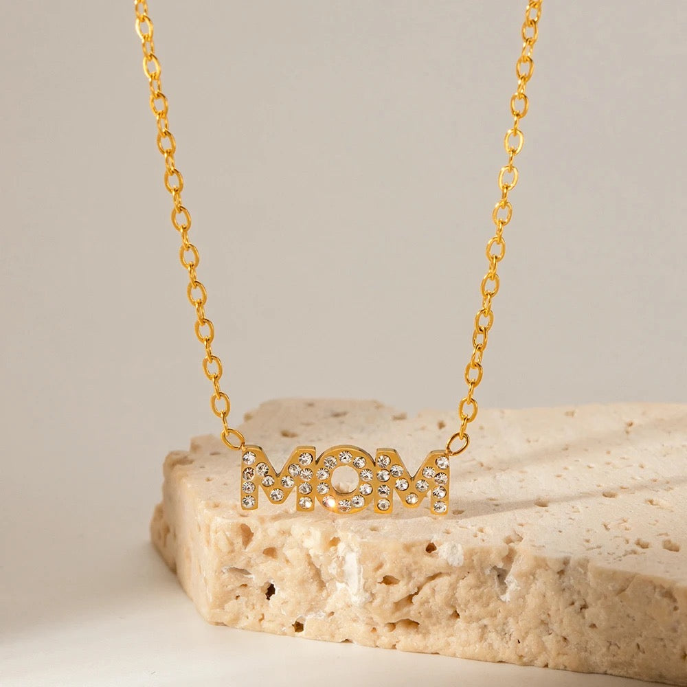 Mom Diamond Gold Necklace