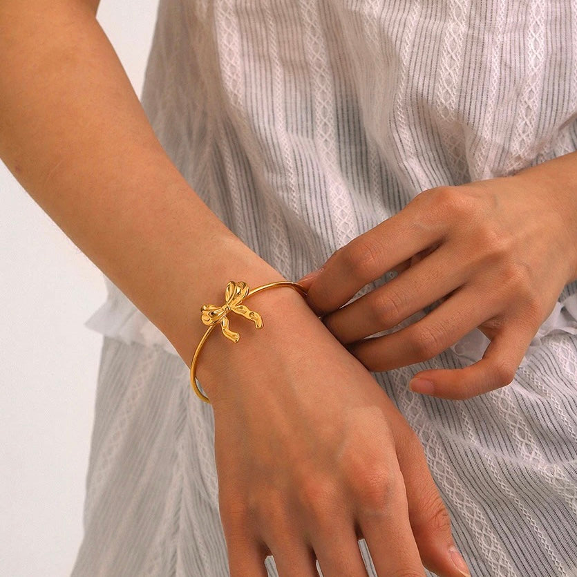 Mithza Bow Adjustable Cuff