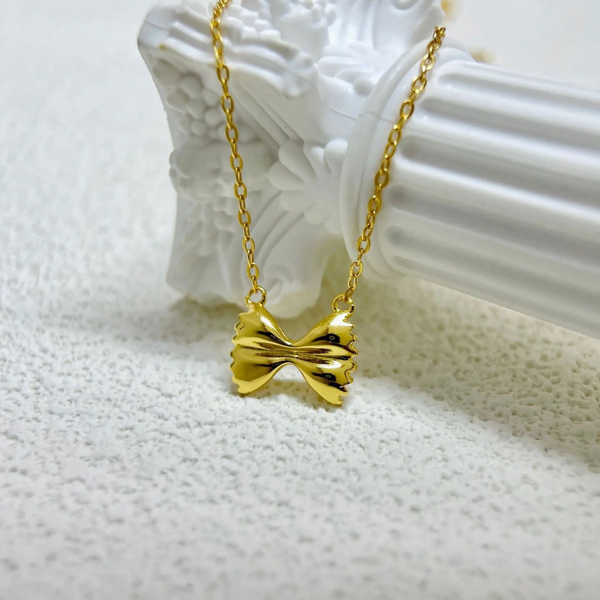 Pasta Puff Gold Necklace
